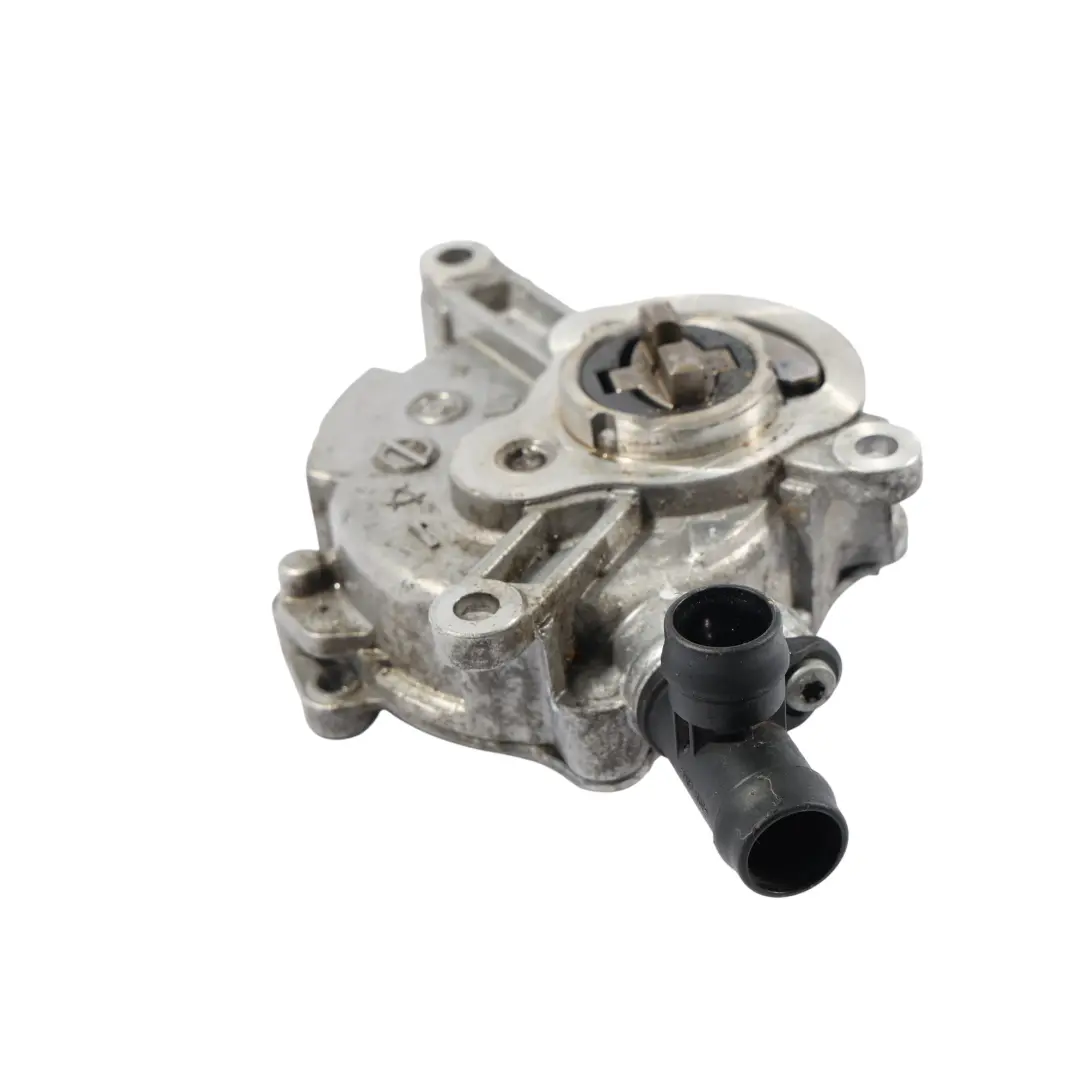 Vacuum Pump V8 M177 to Mercedes W205 W213 63 AMG with Part number A1772300065 Mercedes W205 W213 63 AMG Vacuum Pump V8 M177 - SKU A1772300065 - Part number A1772300065