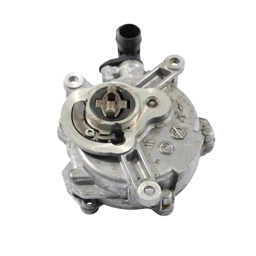 Bomba Vacío V8 M177 para Mercedes W205 W213 63 AMG con número de pieza A1772300065 Mercedes W205 W213 63 AMG Bomba Vacío V8 M177 - SKU A1772300065 - Número de pieza A1772300065