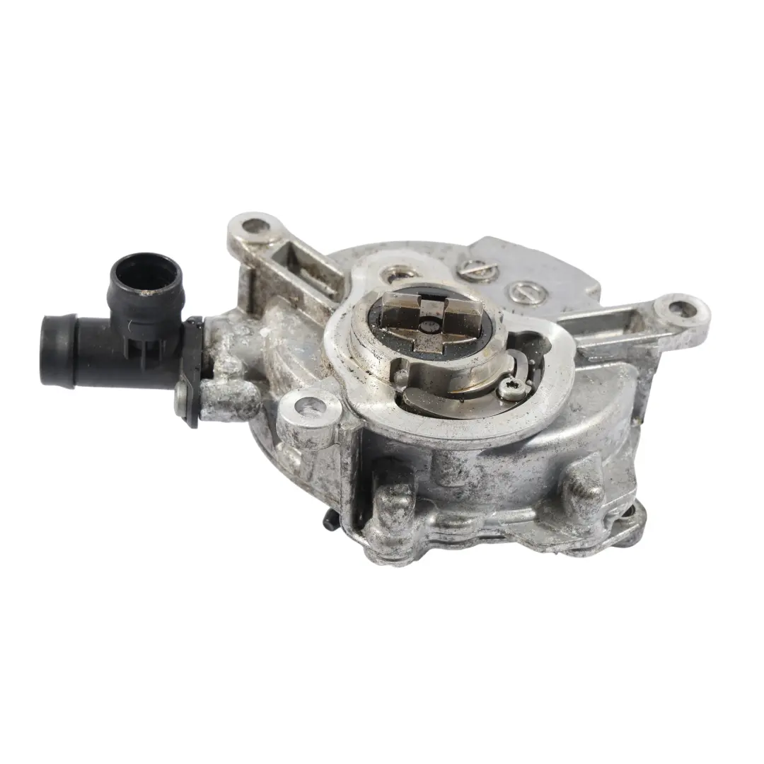 Vacuum Pump V8 M177 to Mercedes W205 W213 63 AMG with Part number A1772300065 Mercedes W205 W213 63 AMG Vacuum Pump V8 M177 - SKU A1772300065 - Part number A1772300065