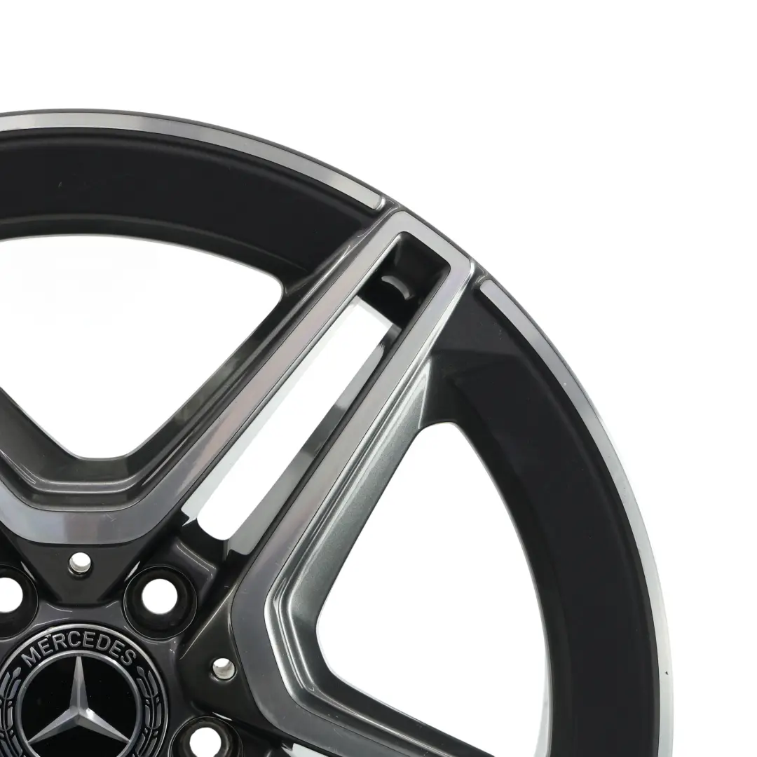 Leicht Metall felge 5 Doppel Speiche 18" 7,5J für Mercedes W177 V177 AMG mit Teilenummer A1774011500 Mercedes W177 V177 AMG Leicht Metall felge 5 Doppel Speiche 18" 7,5J - SKU A1774011500-3 - Teilenummer A1774011500