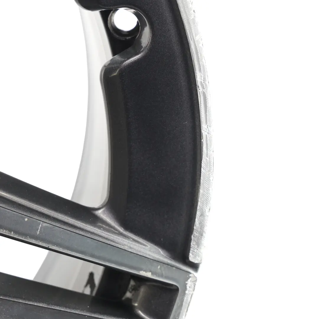 Felga Aluminiowa 18" 7,5J ET:49 do Mercedes W177 V177 AMG o numerze A1774011500 Mercedes W177 V177 AMG Felga Aluminiowa 18" 7,5J ET:49 - SKU A1774011500-4 - Numer Części A1774011500