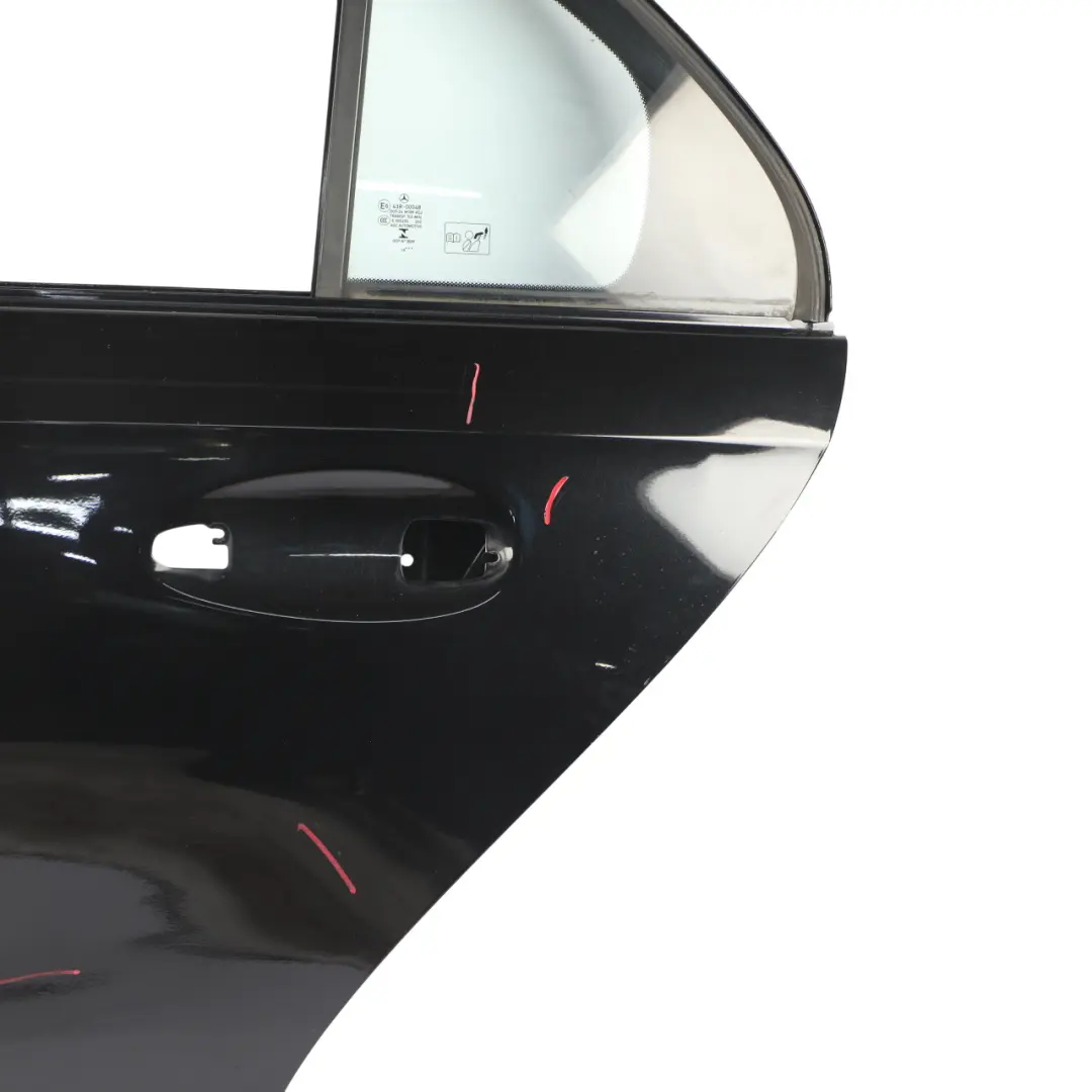 Drzwi Lewe Tylny Kosmos Cosmic Black Czarny Metalik - 191 do Mercedes W177 o numerze A1777301300 Mercedes W177 Drzwi Lewe Tylny Kosmos Cosmic Black Czarny Metalik - 191 - SKU A1777301300-KB1 - Numer Części A1777301300