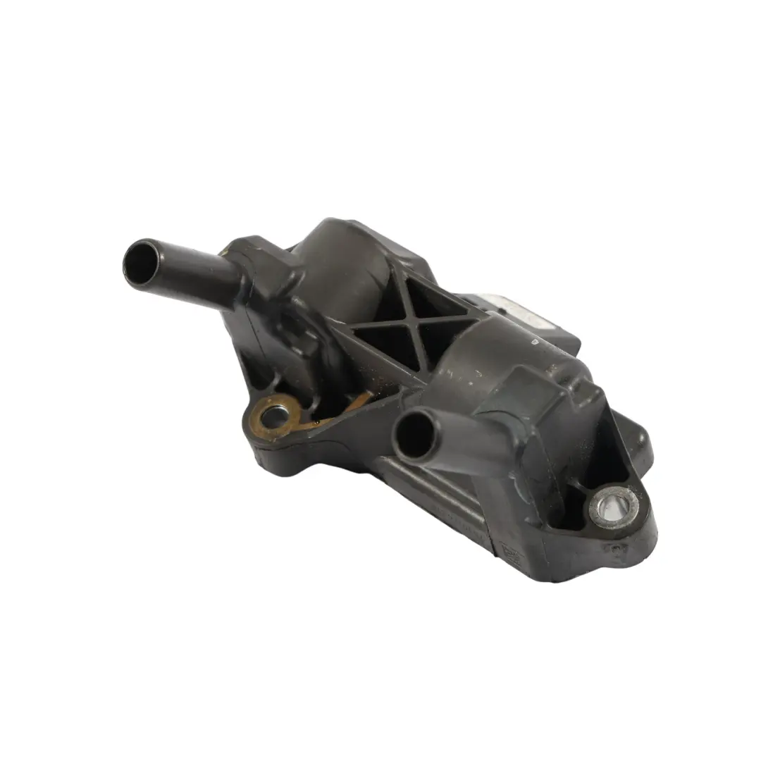 Bobine D'Allumage Moteur 63 AMG V8 M177 pour Mercedes W205 W213 à propos du numéro de pièce A1779069500 Mercedes W205 W213 Bobine D'Allumage Moteur 63 AMG V8 M177 - SKU A1779069500 - Numéro de pièce A1779069500