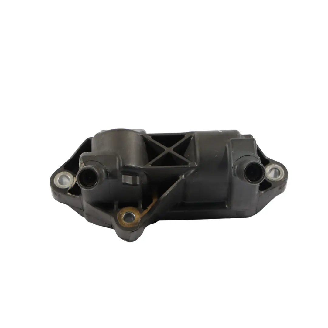 Motore Bobina Accensione V8 M177 per Mercedes W205 W213 63 AMG con numero di parte A1779069500 Mercedes W205 W213 63 AMG Motore Bobina Accensione V8 M177 - SKU A1779069500 - Numero di parte A1779069500