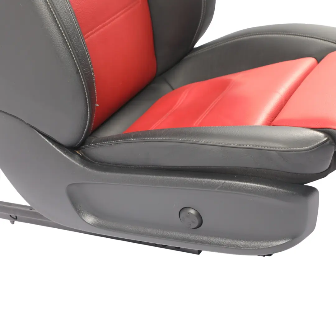  Asiento Delantero Mercedes C118 W177 Derecho Calefaccionado Cuero Negro Rojo - SKU A1779101602-1 - Número de pieza A1779101602