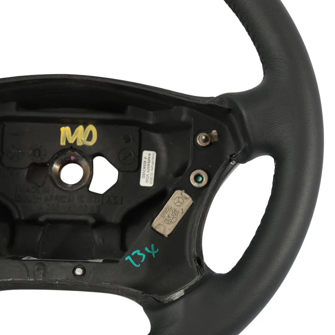 NUOVO In Pelle Nera per Mercedes W203 S203 Volante con numero di parte A2034600903 Mercedes W203 S203 Volante NUOVO In Pelle Nera - SKU A2034600903-5 - Numero di parte A2034600903