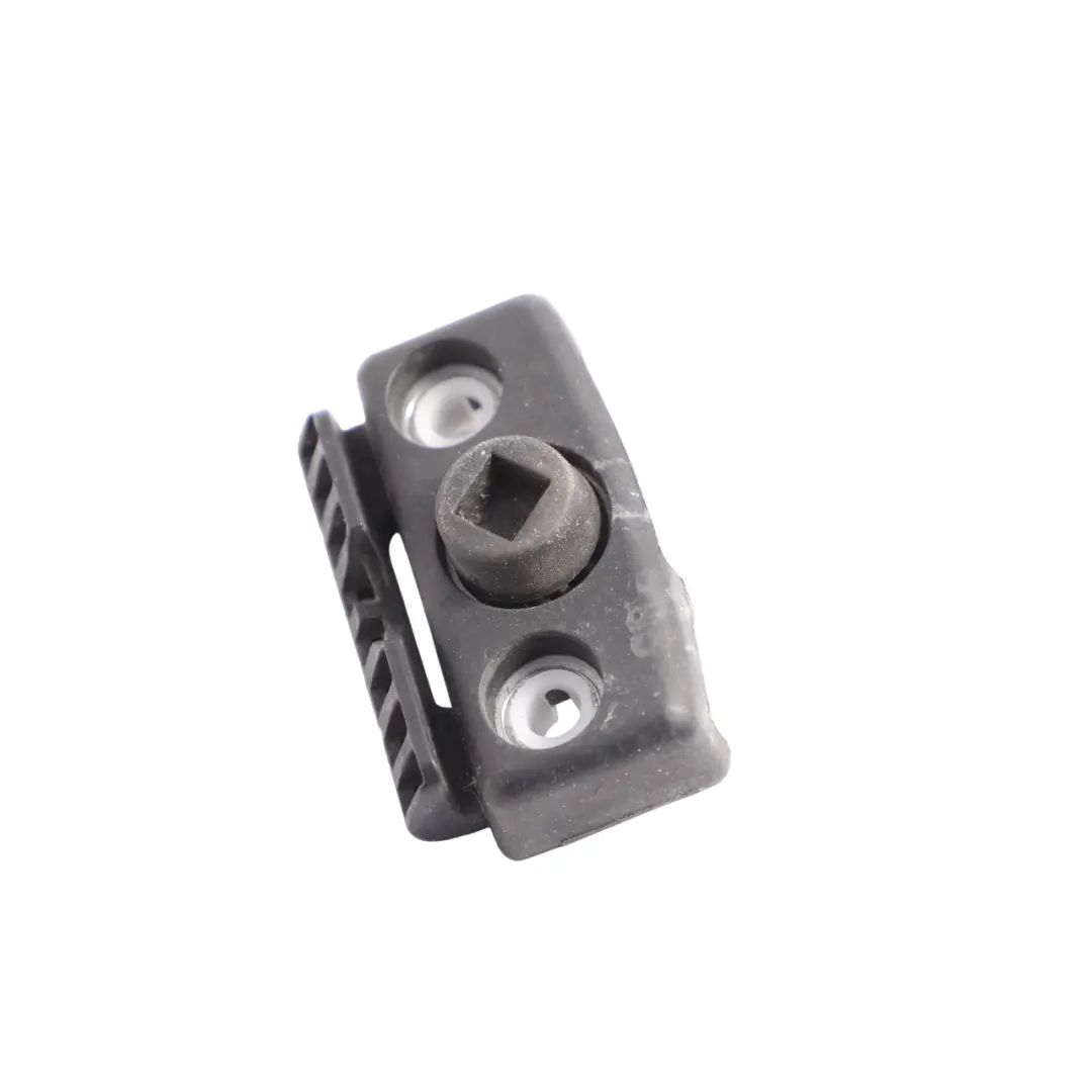 Mercedes W203 Tope Tapa Maletero Parachoques Izquierdo Parte Trasera - SKU A2037500097 - Número de pieza A2037500097