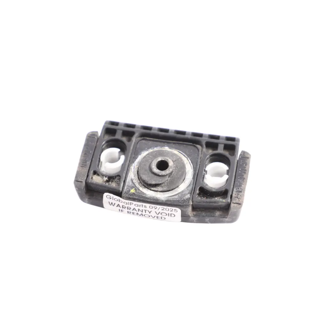 Tope Tapa Maletero Parachoques Izquierdo Parte Trasera para Mercedes W203 con número de pieza A2037500097 Mercedes W203 Tope Tapa Maletero Parachoques Izquierdo Parte Trasera - SKU A2037500097 - Número de pieza A2037500097