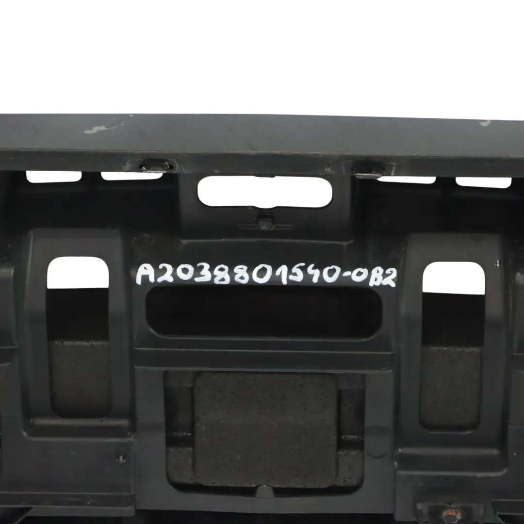 Zderzak Tylny Obsidian Black Czarny Metalik - 197 do Mercedes CLC CL203 o numerze A2038801540 Mercedes CLC CL203 Zderzak Tylny Obsidian Black Czarny Metalik - 197 - SKU A2038801540-OB2 - Numer Części A2038801540