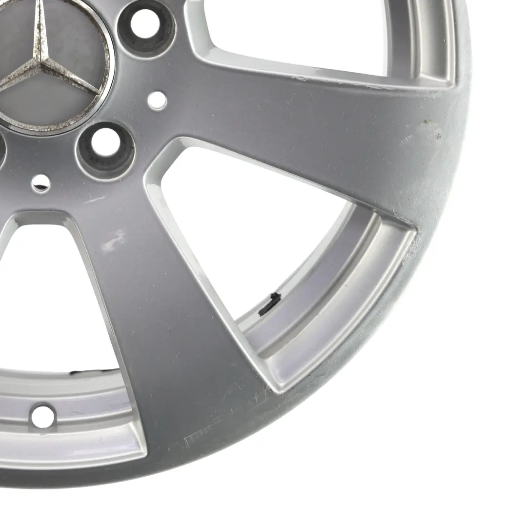 Mercedes W204 Llanta Aleación Plateada 7 Agujeros 16" ET:43 7J - SKU A2044011102-1 - Número de pieza A2044011102
