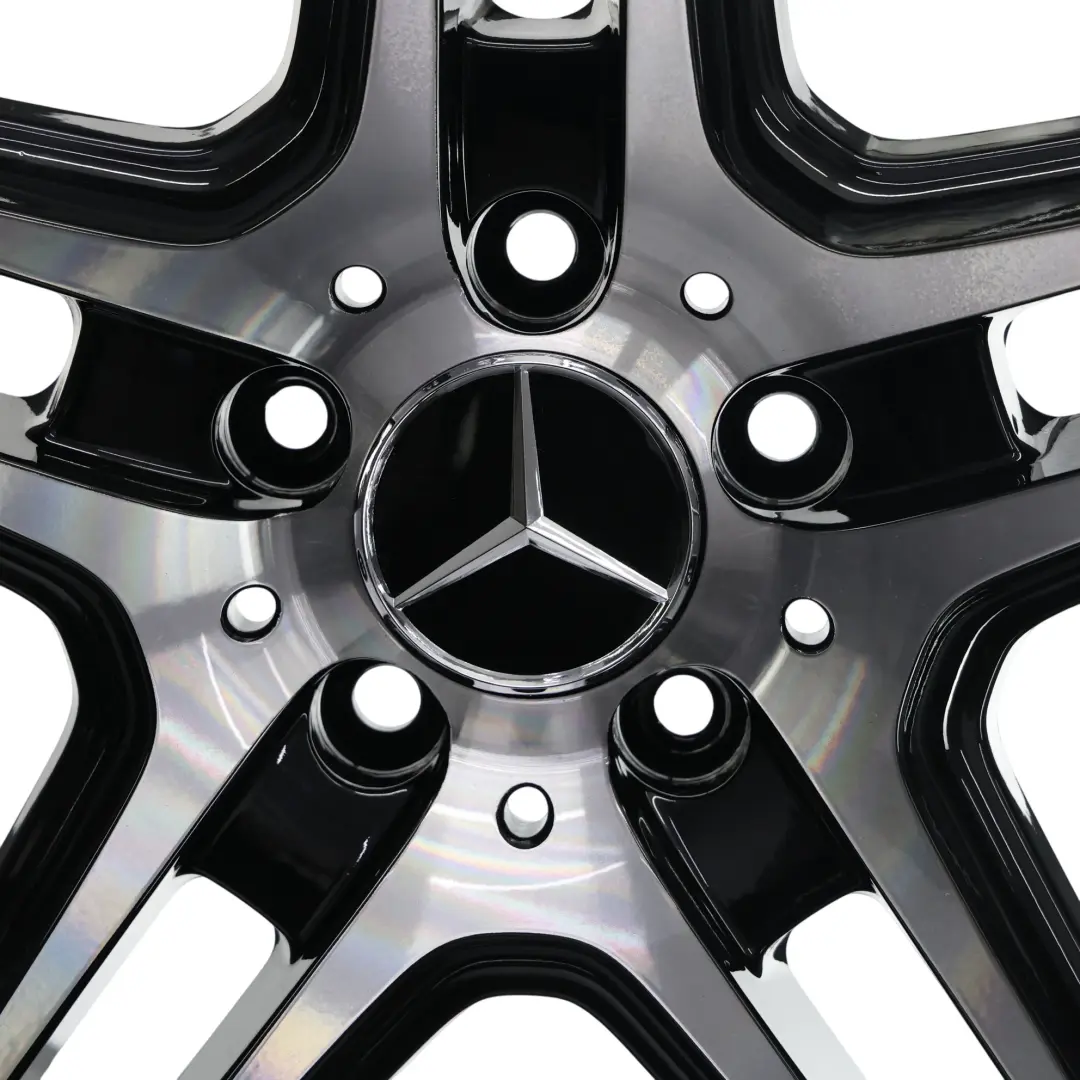 Jante Alliage Noir 5 Doubles Branches 18" ET:50 8J pour Mercedes W204 AMG à propos du numéro de pièce A2044014102 Mercedes W204 AMG Jante Alliage Noir 5 Doubles Branches 18" ET:50 8J - SKU A2044014102 - Numéro de pièce A2044014102