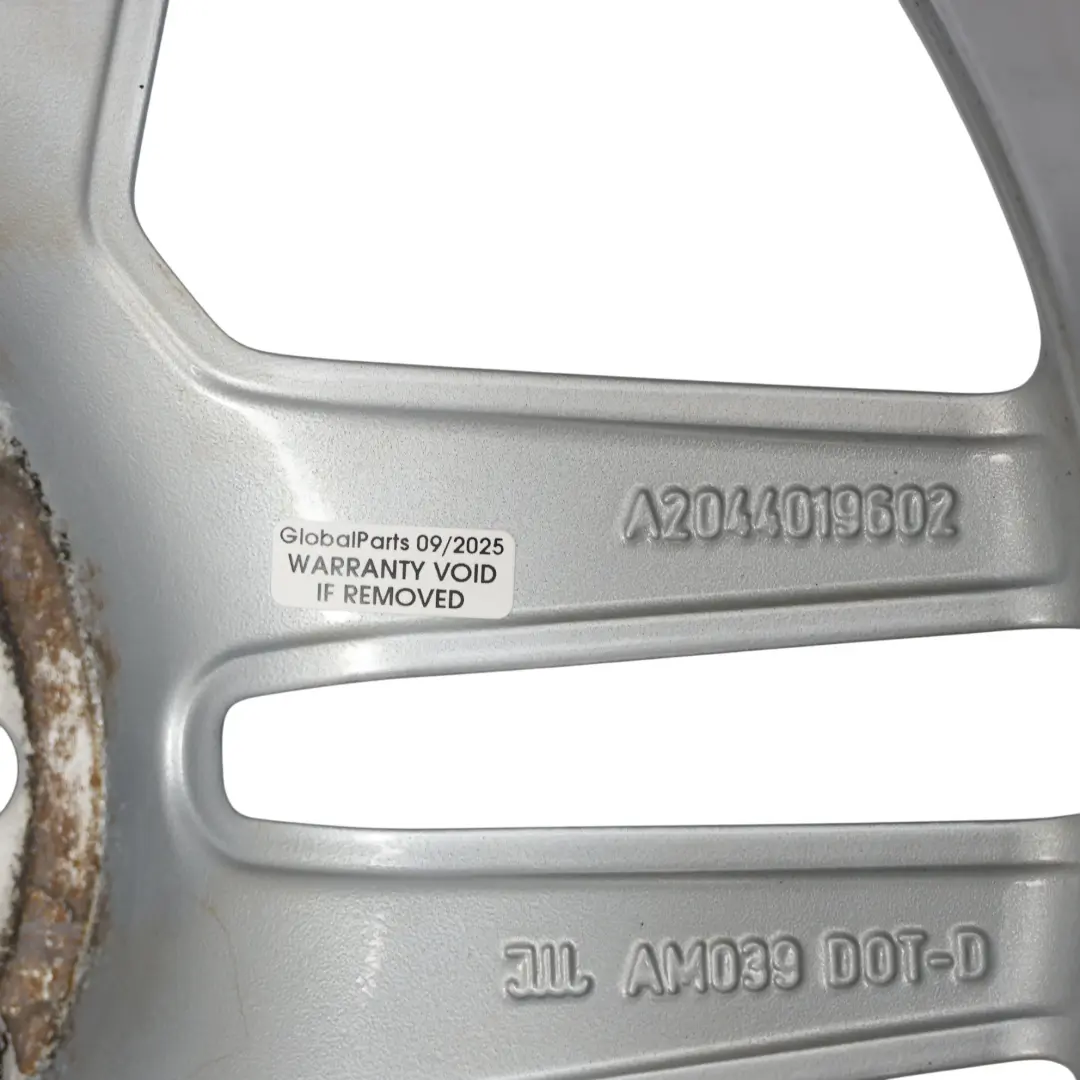  Llanta de aleación plateada Mercedes W204 AMG 17" ET:47 7,5J - SKU A2044019602-1 - Número de pieza A2044019602