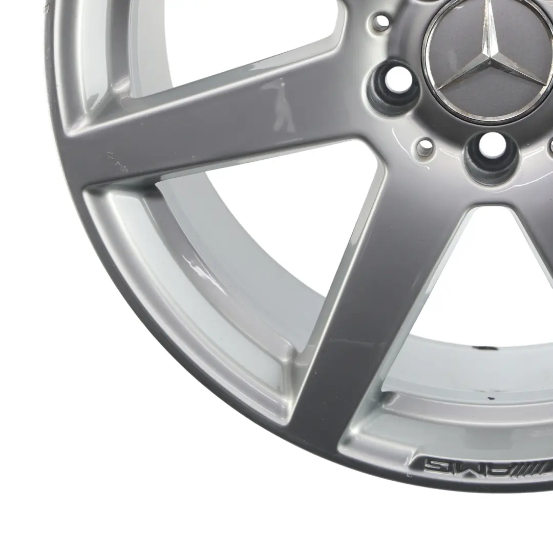 Cerchio In Lega Posteriore 18" 8,5J 7-Spoke ET:54 per Mercedes W204 AMG con numero di parte A2044019902 Mercedes W204 AMG Cerchio In Lega Posteriore 18" 8,5J 7-Spoke ET:54 - SKU A2044019902-9 - Numero di parte A2044019902