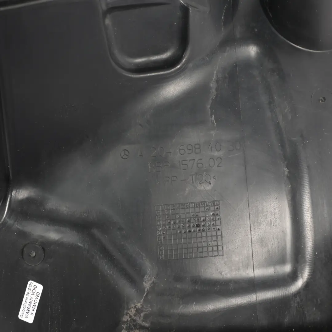 Arch Wheel Rear Section Panel Front Right O/S to Mercedes W204 Wheel with Part number A2046984030 Mercedes W204 Wheel Arch Wheel Rear Section Panel Front Right O/S - SKU A2046984030-2 - Part number A2046984030