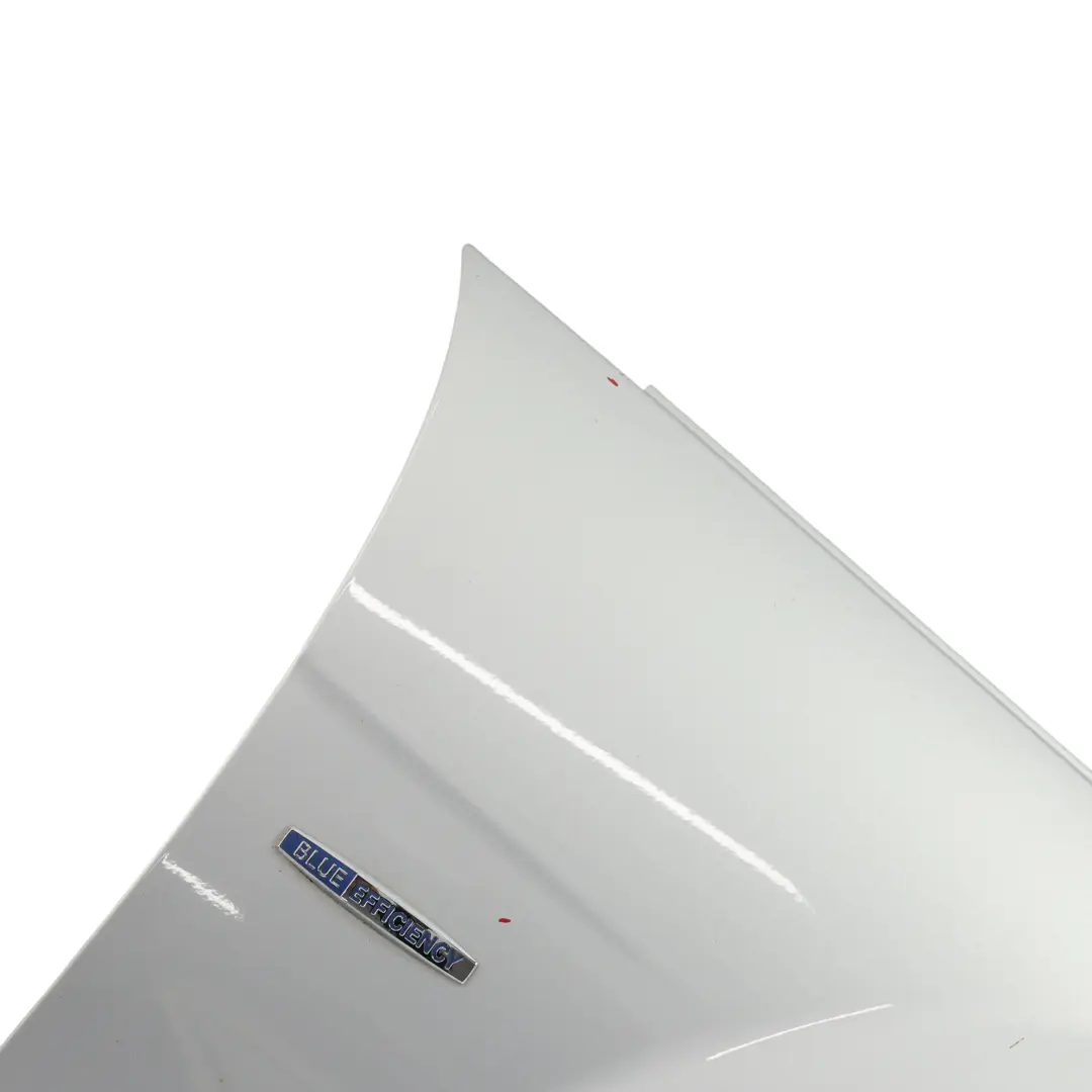 Guardabarros lateral derecho delantero Iridium Silver - 775 para Mercedes W204 con número de pieza A2048801418 Mercedes W204 Guardabarros lateral derecho delantero Iridium Silver - 775 - SKU A2048801418-IRS1 - Número de pieza A2048801418