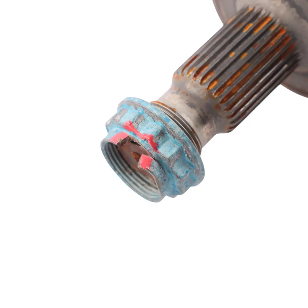 Antriebswelle Hinterachse Links für Mercedes W205 mit Teilenummer A2053508113 Mercedes W205 Antriebswelle Hinterachse Links - SKU A2053508113 - Teilenummer A2053508113