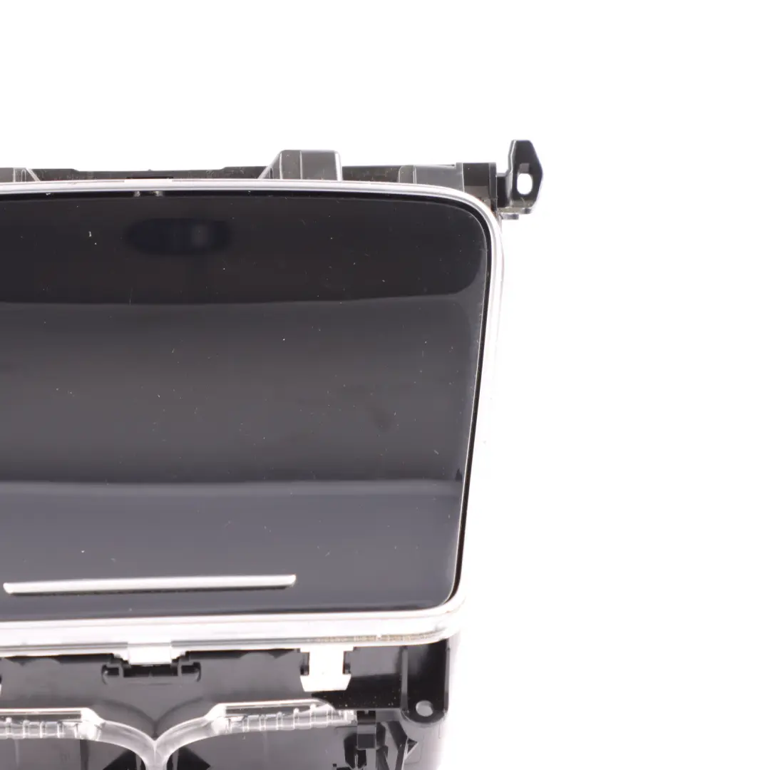 Interior Consola Central Panel Bandeja Negro Brillo para Mercedes W205 con número de pieza A2056800210 Mercedes W205 Interior Consola Central Panel Bandeja Negro Brillo - SKU A2056800210 - Número de pieza A2056800210