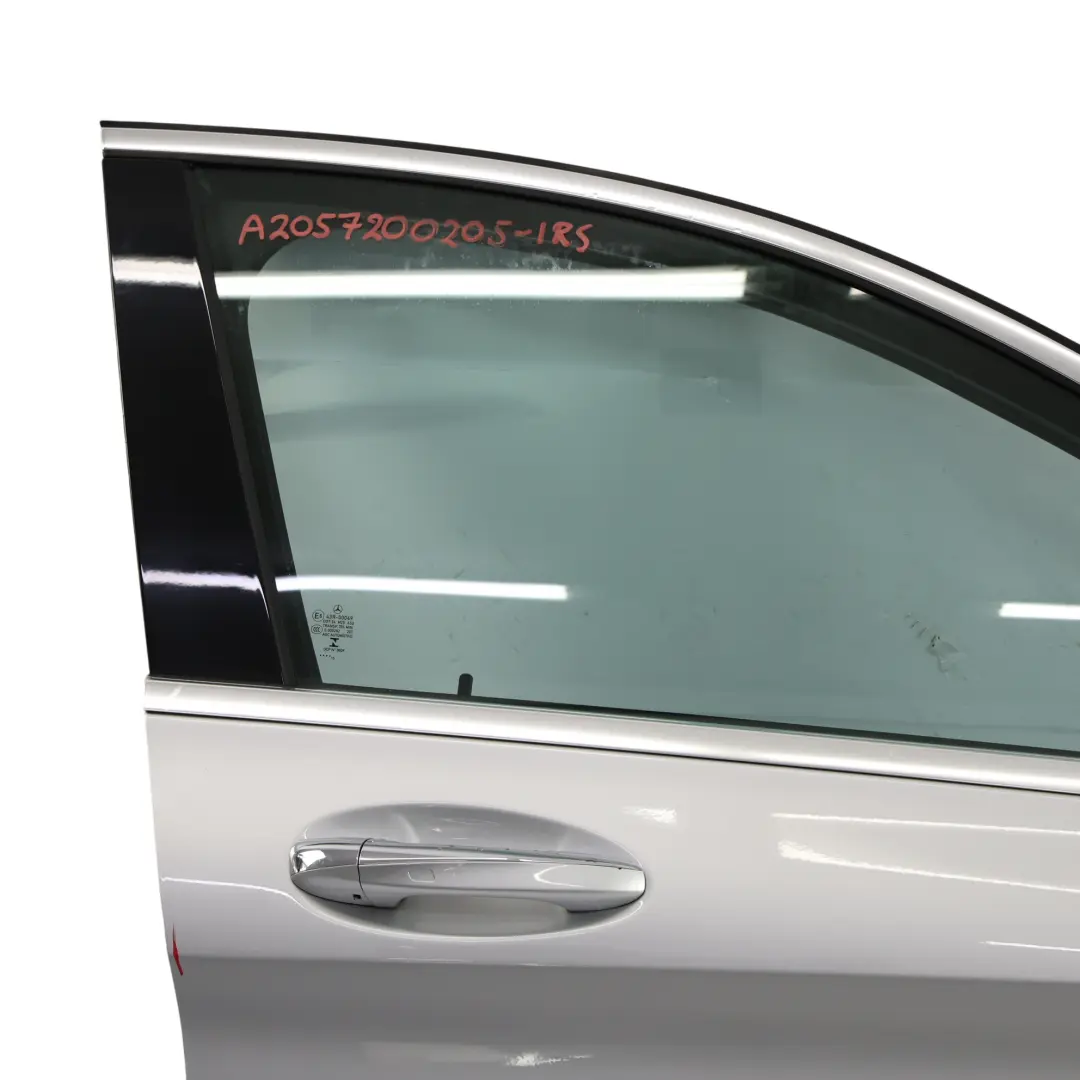 Mercedes W205 Porte Avant Droite Iridium Silver Argent Métallisé - 775 - SKU A2057200205-IRS - Numéro de pièce A2057200205