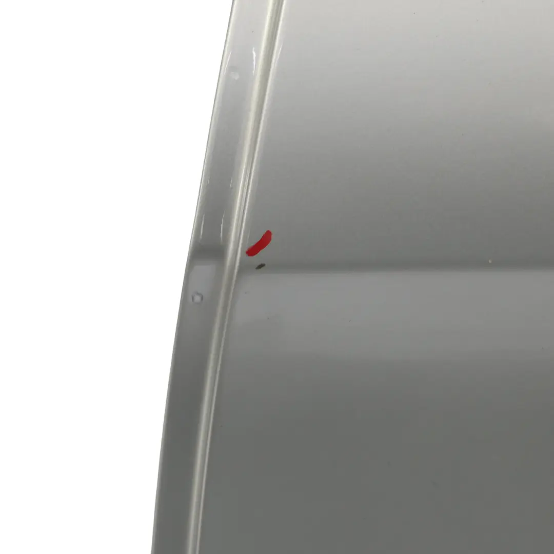 Porta Posteriore Sinistra Iridium Silver Metallic - 775 per Mercedes W205 con numero di parte A2057300105 Mercedes W205 Porta Posteriore Sinistra Iridium Silver Metallic - 775 - SKU A2057300105-IRS - Numero di parte A2057300105