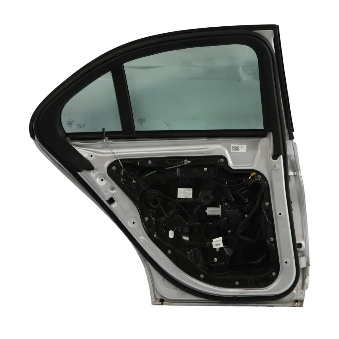 Mercedes W205 Puerta Trasera Izquierda Iridium Silver Metallic - 775 - SKU A2057300105-IRS - Número de pieza A2057300105