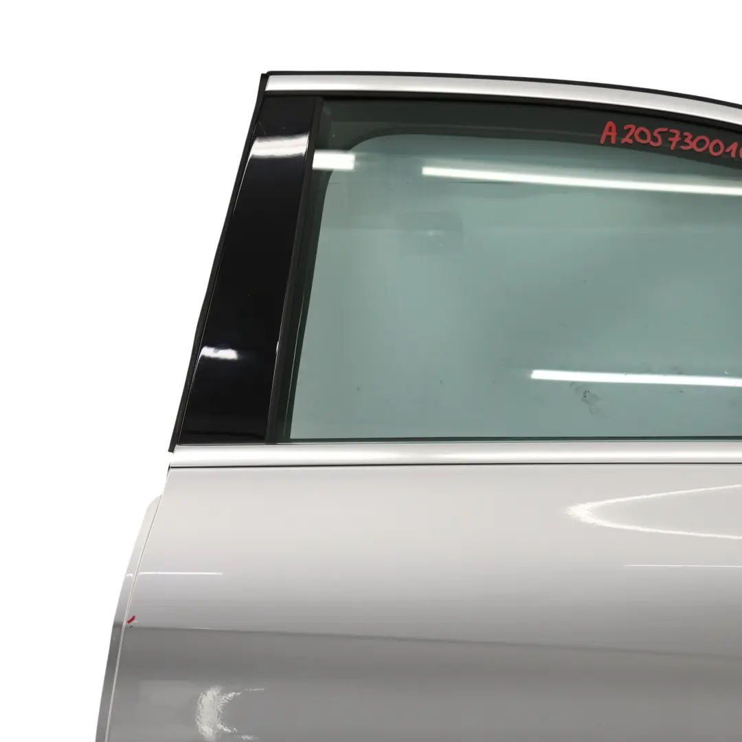 Mercedes W205 Porte Arrière Gauche Iridium Silver Metallic Argent - 775 - SKU A2057300105-IRS - Numéro de pièce A2057300105