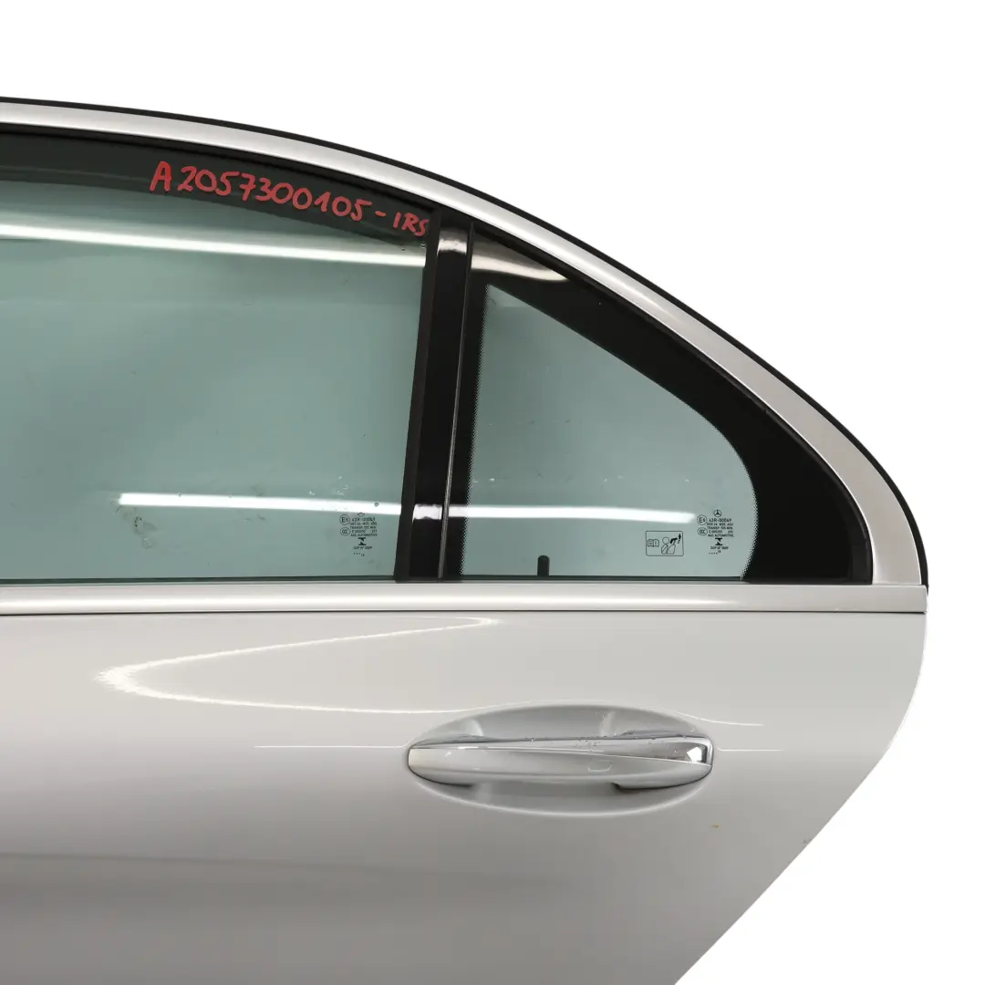 Mercedes W205 Porte Arrière Gauche Iridium Silver Metallic Argent - 775 - SKU A2057300105-IRS - Numéro de pièce A2057300105