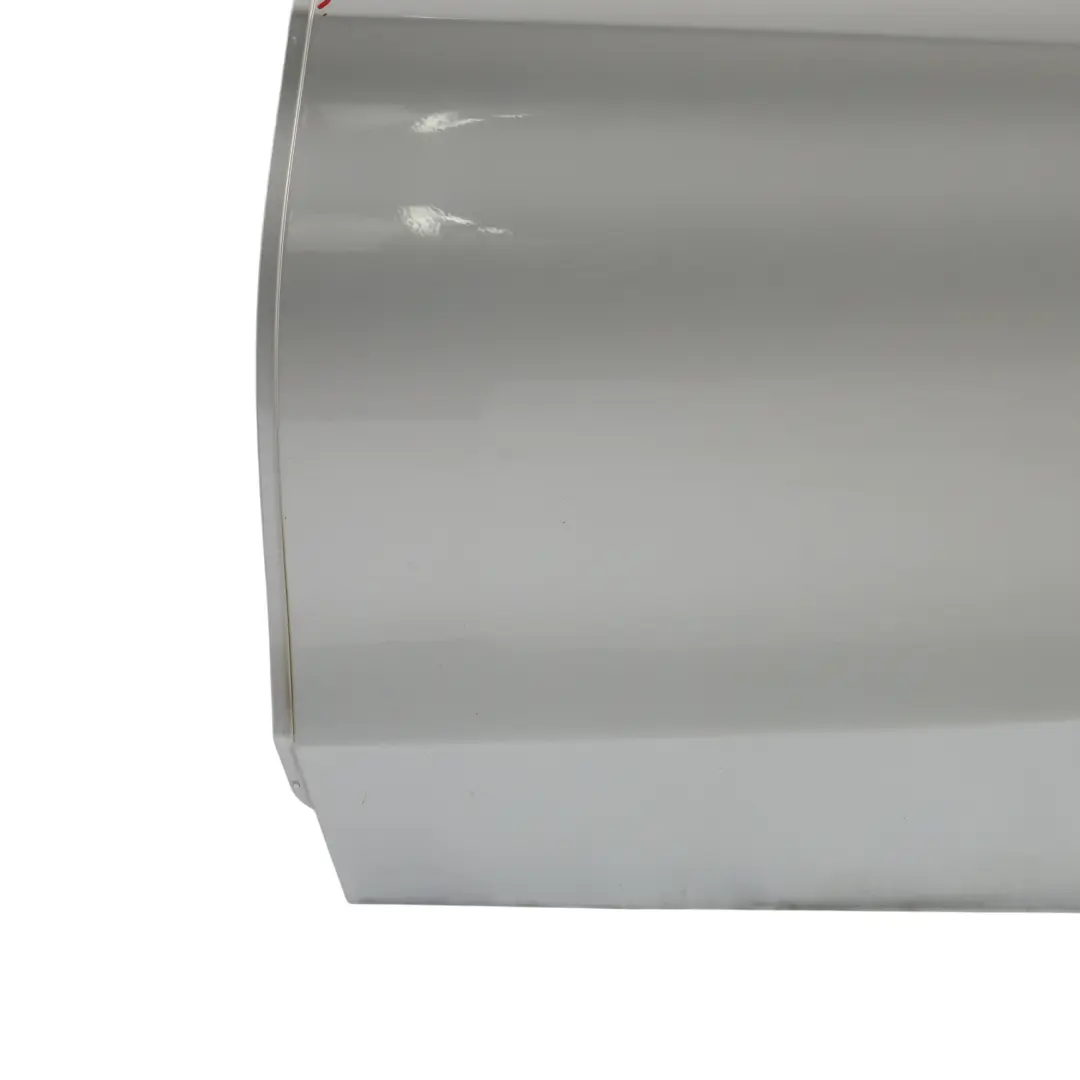 Porta Posteriore Sinistra Iridium Silver Metallic - 775 per Mercedes W205 con numero di parte A2057300105 Mercedes W205 Porta Posteriore Sinistra Iridium Silver Metallic - 775 - SKU A2057300105-IRS - Numero di parte A2057300105