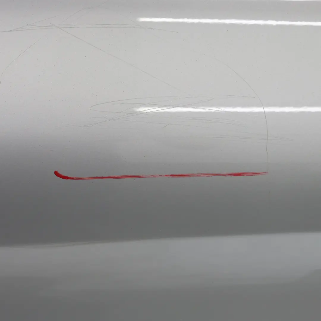 Porta Posteriore destra Iridium Silver Metallic - 775 per Mercedes W205 con numero di parte A2057300205 Mercedes W205 Porta Posteriore destra Iridium Silver Metallic - 775 - SKU A2057300205-IRS2 - Numero di parte A2057300205