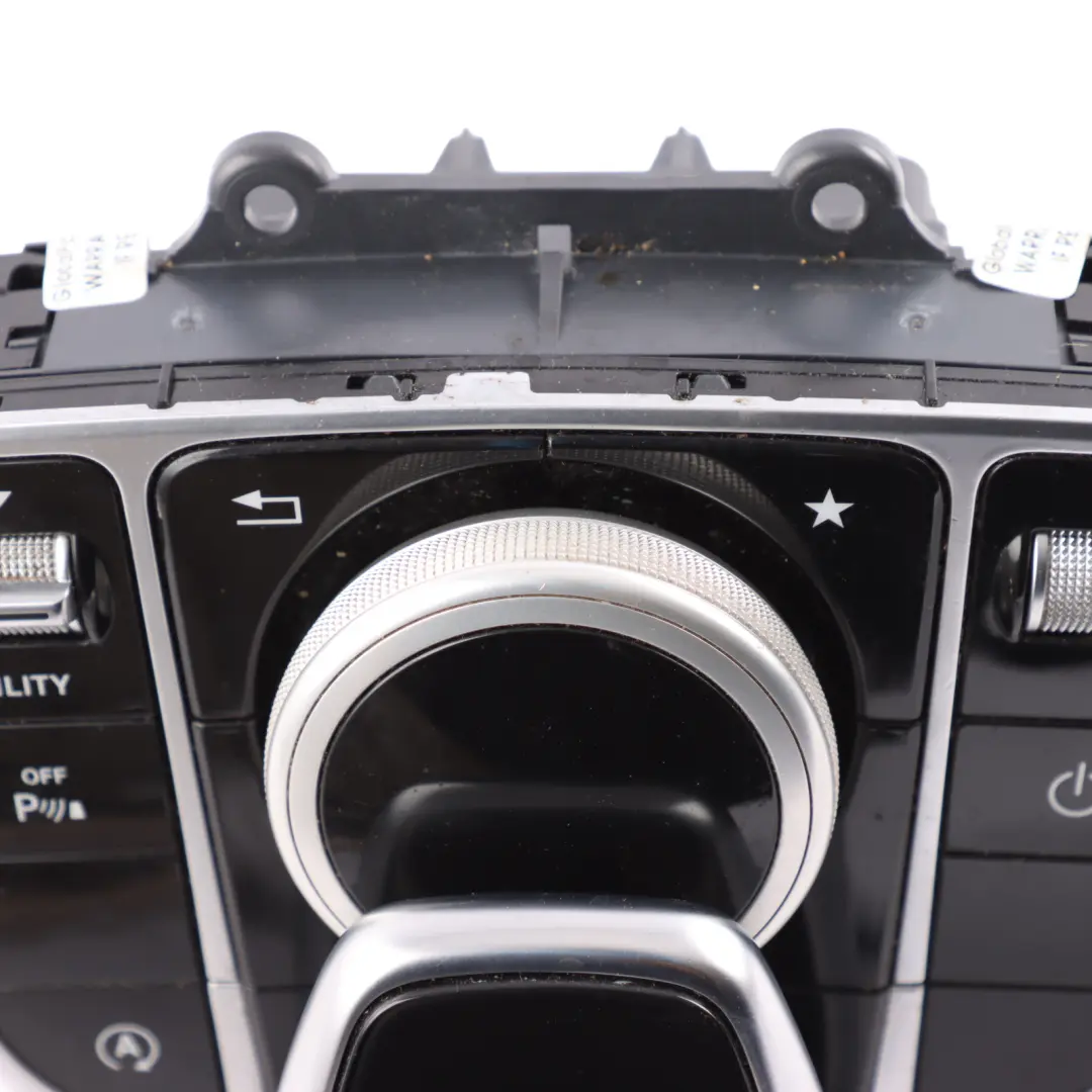 Pannello Controllo Touchpad Media iDrive per Mercedes W205 X253 con numero di parte A2059008018 Mercedes W205 X253 Pannello Controllo Touchpad Media iDrive - SKU A2059008018-1 - Numero di parte A2059008018