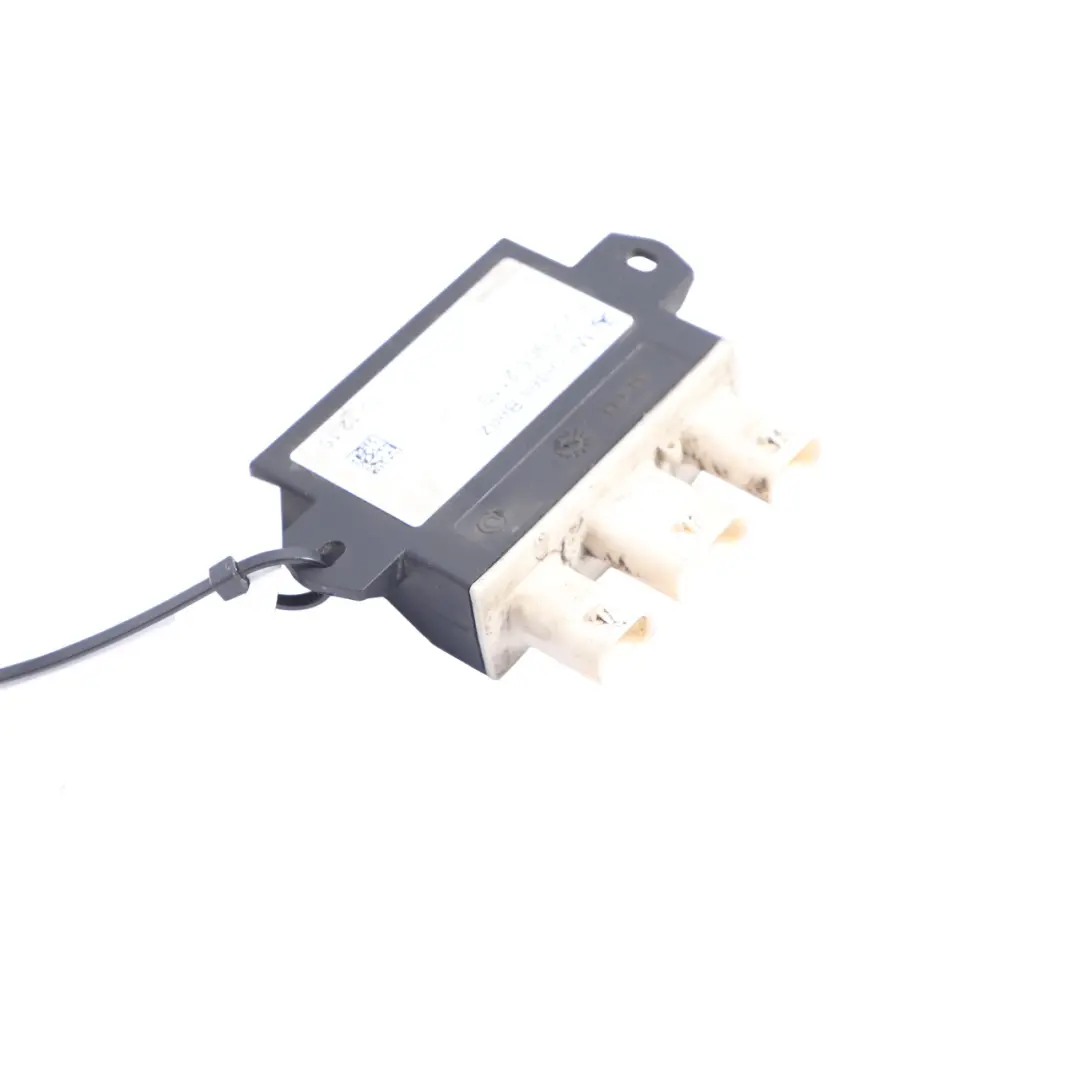 PDC Parking Assist Module Control Unit to Mercedes W205 W213 Rear with Part number A2059052110 Mercedes W205 W213 Rear PDC Parking Assist Module Control Unit - SKU A2059052110 - Part number A2059052110