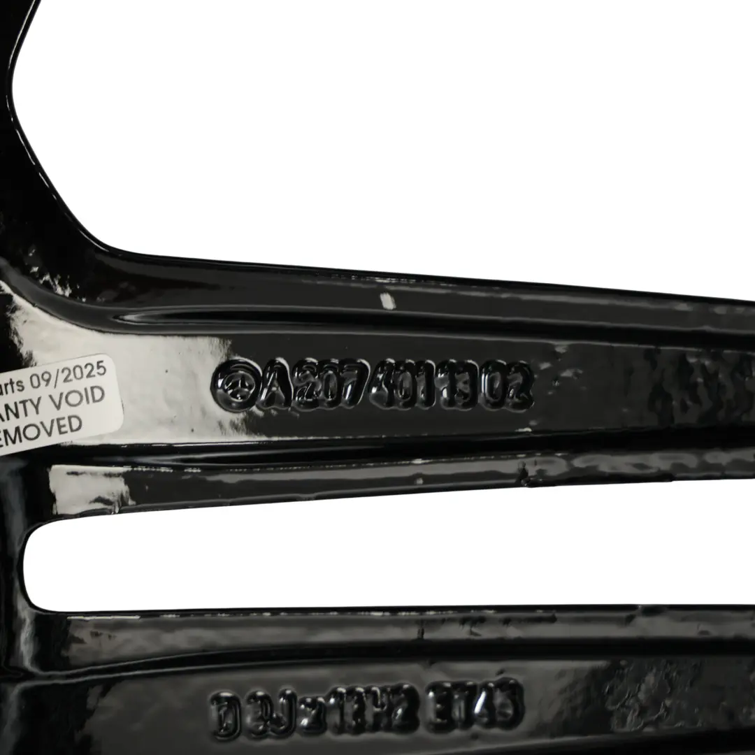 Mercedes W207 A207 Felga Aluminiowa 18" 8J ET:45 - SKU A2074011302-10 - Numer Części A2074011302