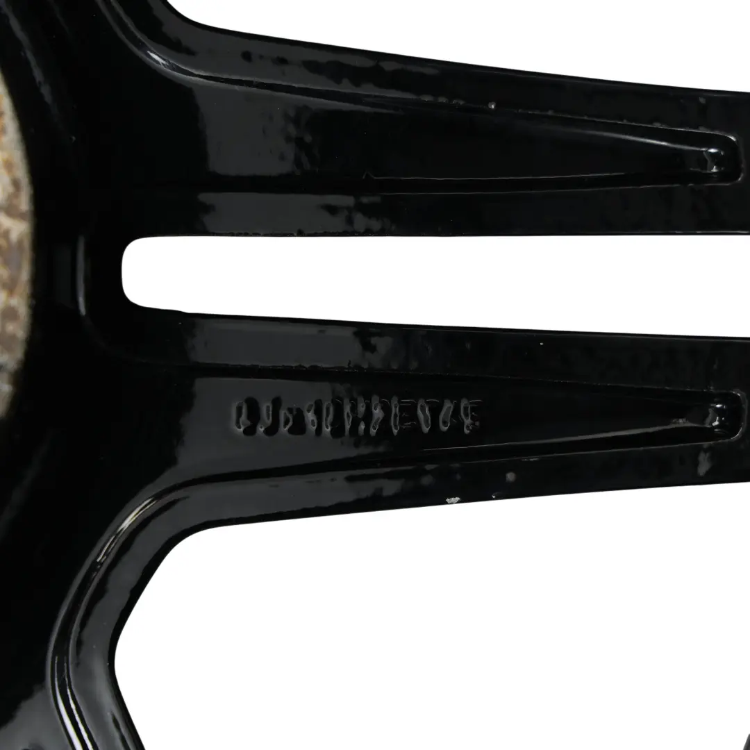 Leichtmetallfelge Vorne Grau 18" 8J ET:45 für Mercedes C207 A207 AMG mit Teilenummer A2074011302 Mercedes C207 A207 AMG Leichtmetallfelge Vorne Grau 18" 8J ET:45 - SKU A2074011302-9 - Teilenummer A2074011302