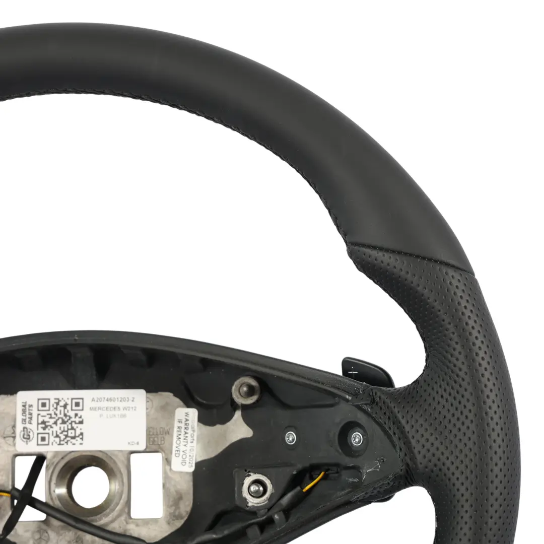  Volant Mercedes W212 NOUVEAU Cuir Noir avec Fils Noirs Paddle Shift - SKU A2074601203-2 - Numéro de pièce A2074601203