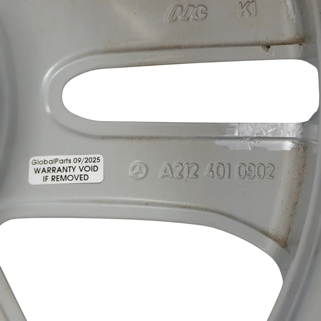 Mercedes W212 Jante Alliage Argent 5-Doubles Branches 17" ET:48 8J - SKU A2124010902-1 - Numéro de pièce A2124010902