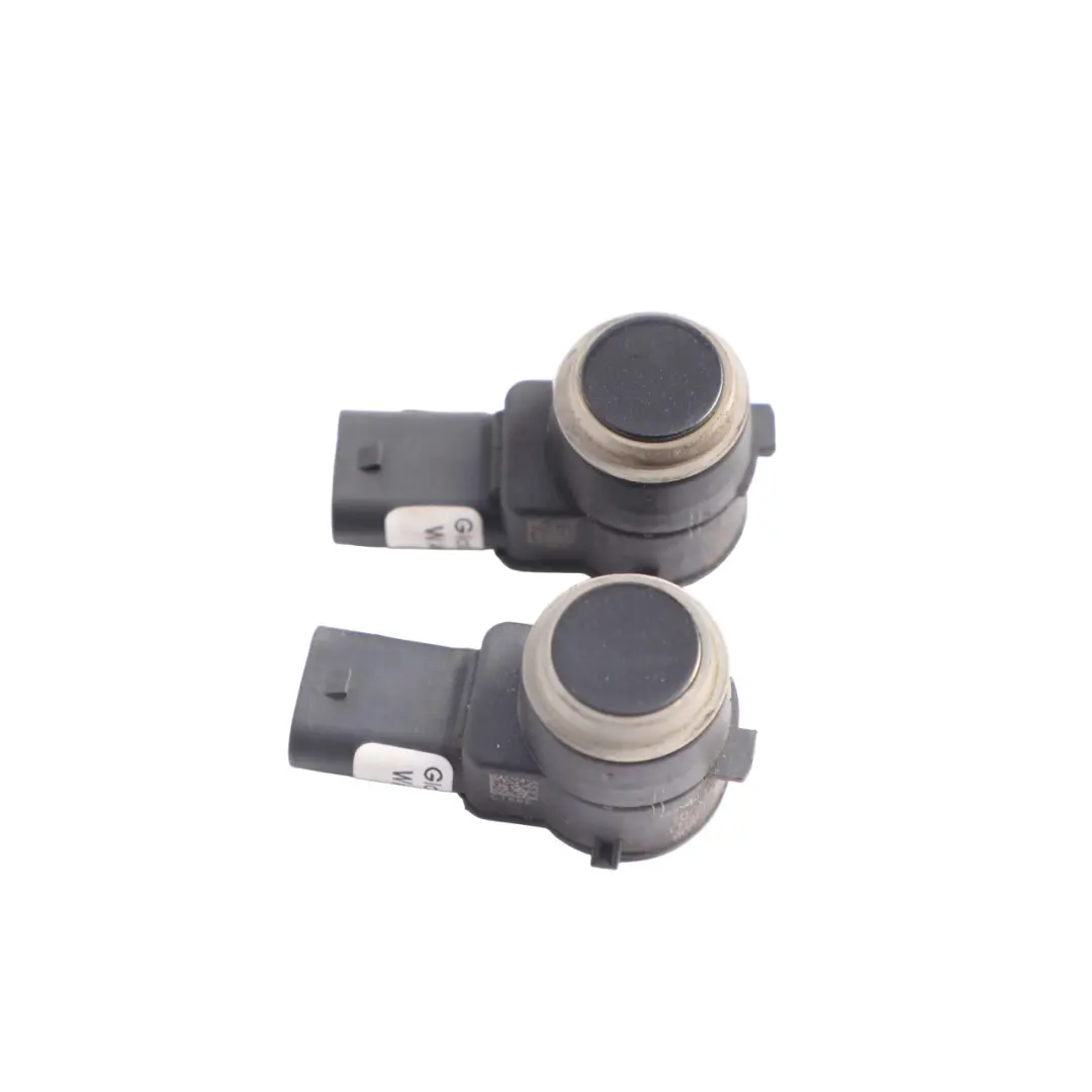 Sensore Parcheggio PDC Anteriore SET X2 Nero Ossidiana-197 per Mercedes W204 W212 con numero di parte A2125420018 Mercedes W204 W212 Sensore Parcheggio PDC Anteriore SET X2 Nero Ossidiana-197 - SKU A2125420018-OB1 - Numero di parte A2125420018