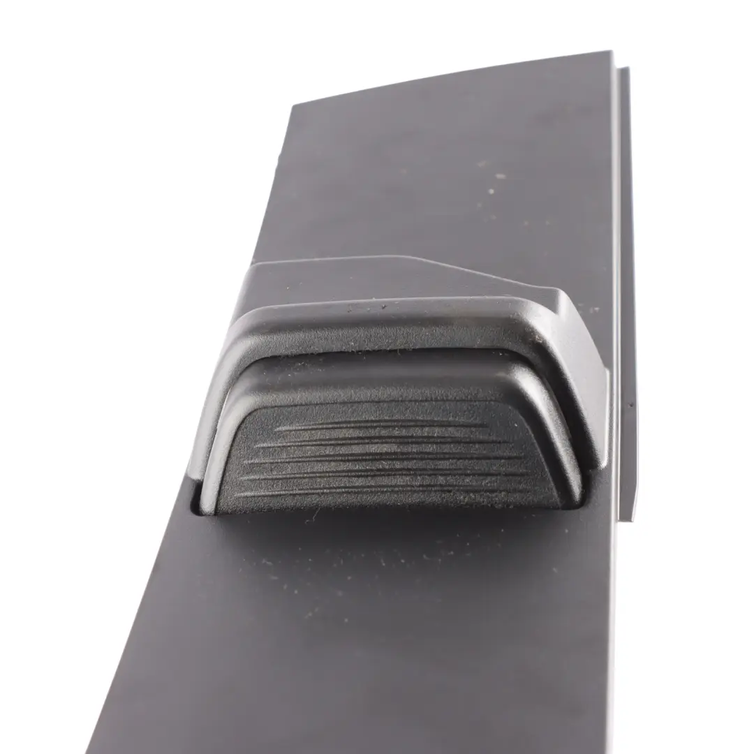 Pillar B Column Belt Adjuster Unit Front Right O/S to Mercedes W212 with Part number A2126900030 Mercedes W212 Pillar B Column Belt Adjuster Unit Front Right O/S - SKU A2126900030 - Part number A2126900030