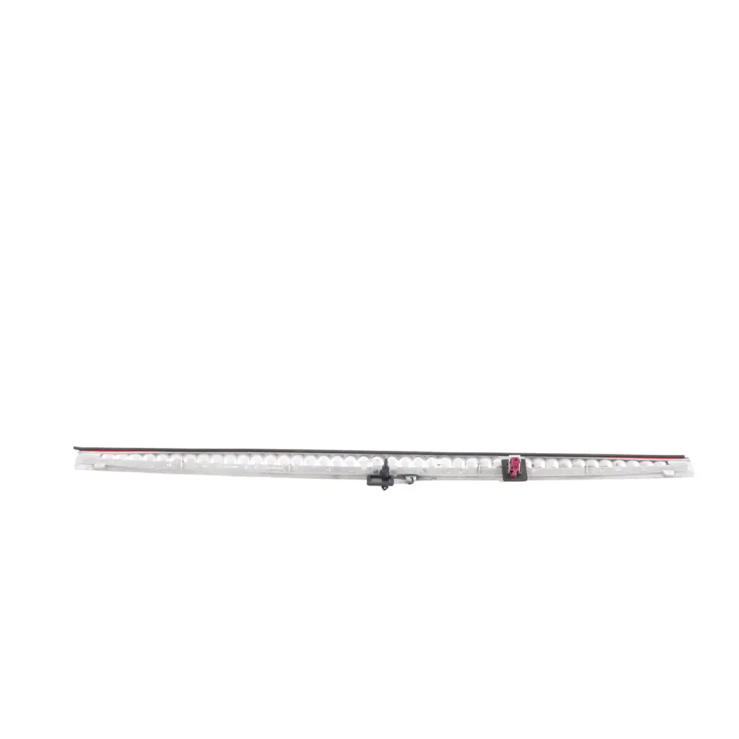 Luz de Freno Mercedes W212 Tercera Luz Trasera Stop Adicional para con número de pieza A2128200156 Luz de Freno Mercedes W212 Tercera Luz Trasera Stop Adicional - SKU A2128200156 - Número de pieza A2128200156