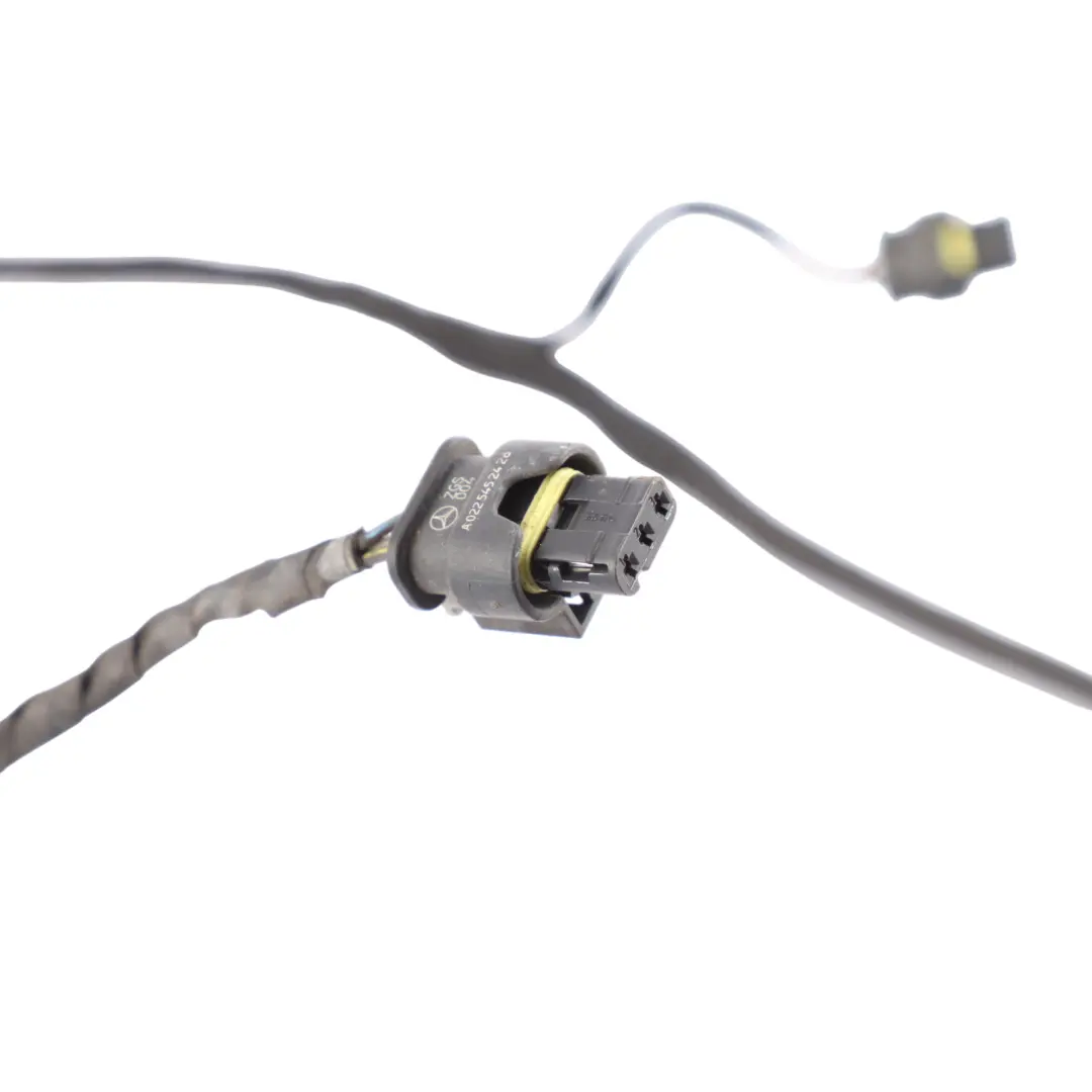 Bumper PDC Assist Wiring Harness Loom Cable to Mercedes W213 Rear with Part number A2135406503 Mercedes W213 Rear Bumper PDC Assist Wiring Harness Loom Cable - SKU A2135406503 - Part number A2135406503