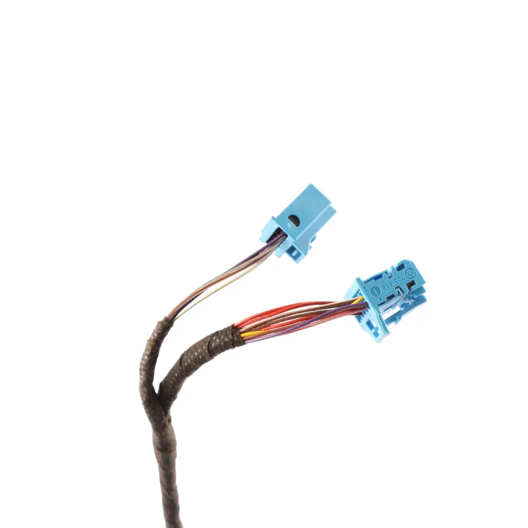 Front Door Wiring Harness Ambiente Passenger Side to Mercedes W213 with Part number A2135406825 Mercedes W213 Front Door Wiring Harness Ambiente Passenger Side - SKU A2135406825 - Part number A2135406825