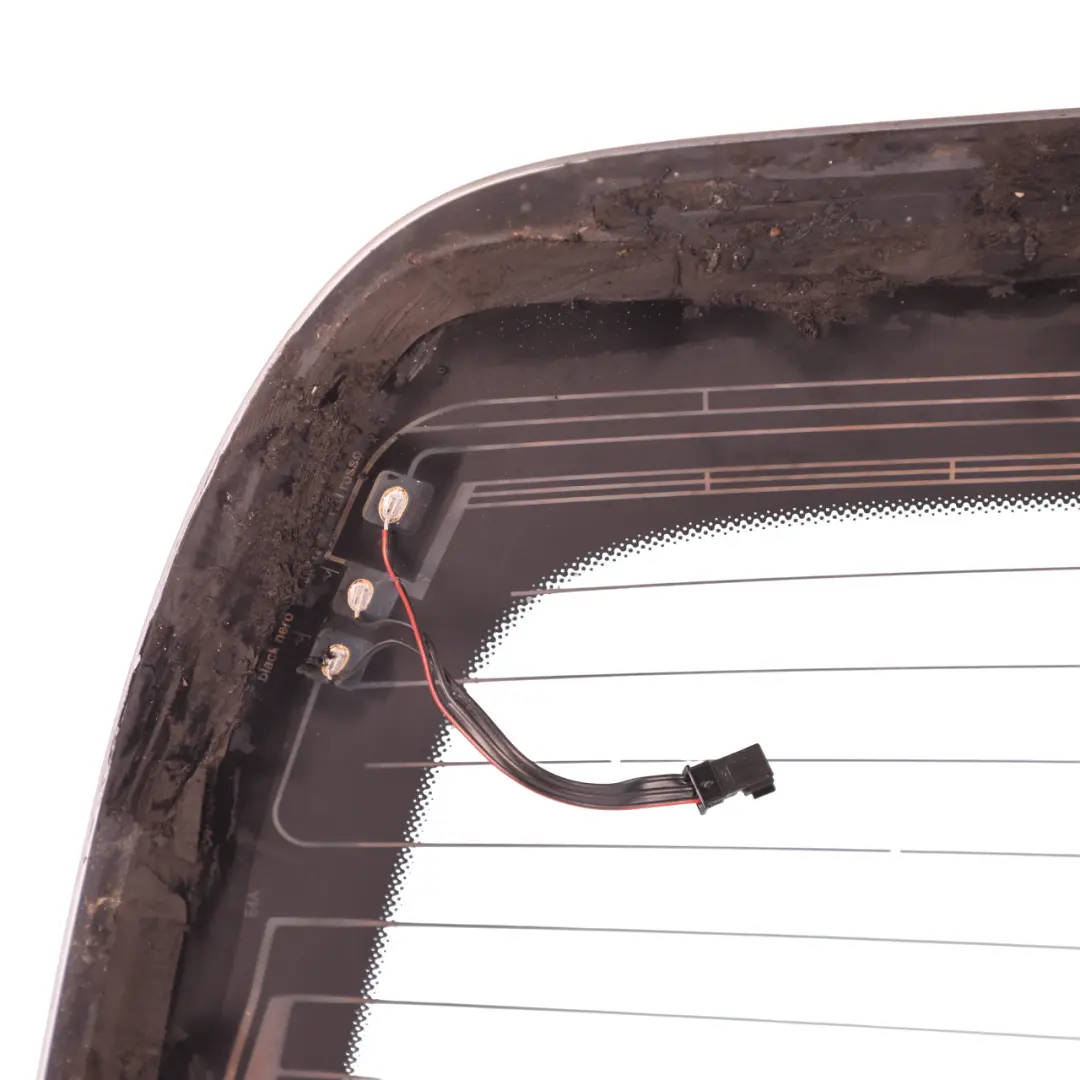 Window Tailgate Green Glass Glazing AS2 to Mercedes W213 Rear with Part number A2136706100 Mercedes W213 Rear Window Tailgate Green Glass Glazing AS2 - SKU A2136706100 - Part number A2136706100