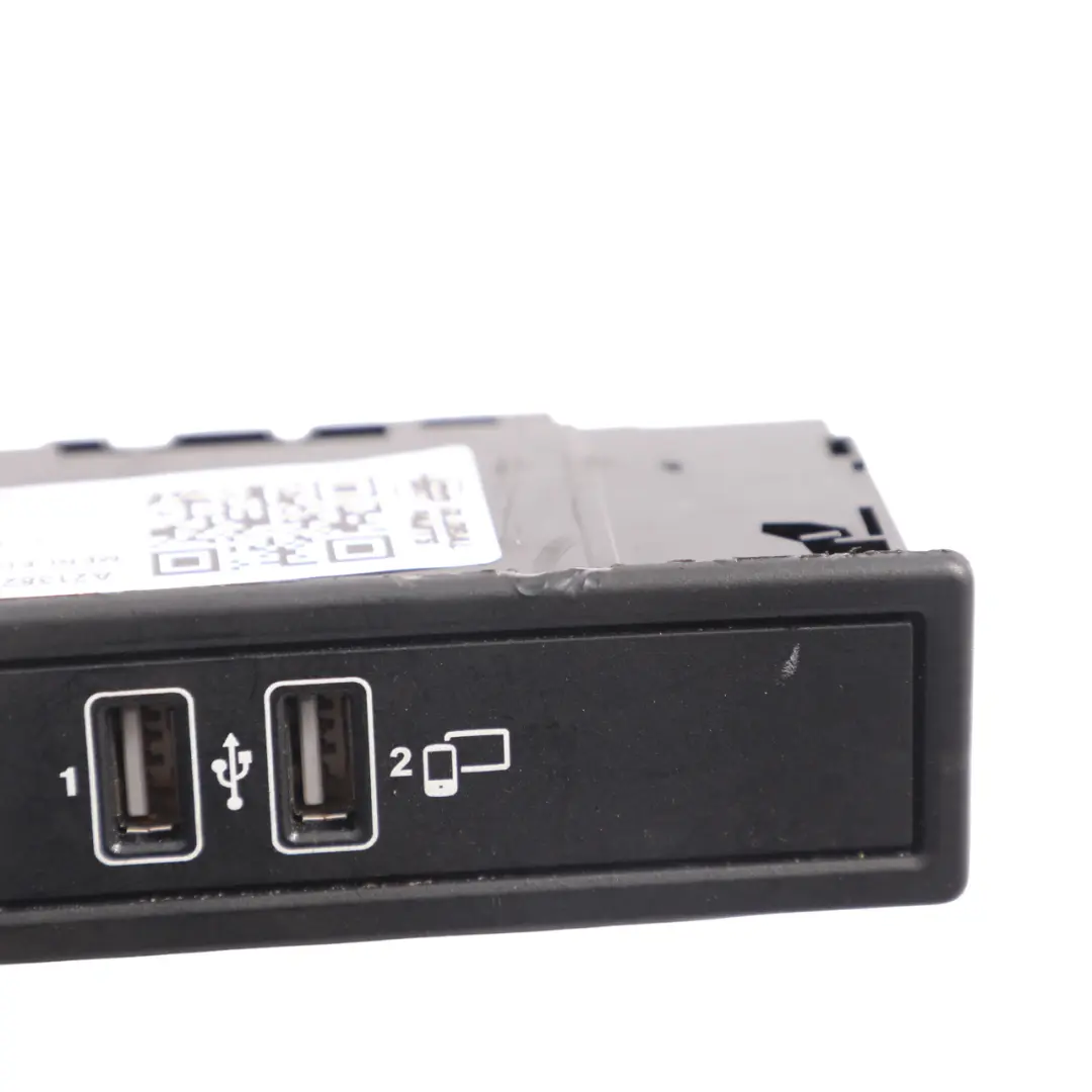 USB SD Card Module Multimedia Reader Port Socket to Mercedes C205 W213 with Part number A2138200400 Mercedes C205 W213 USB SD Card Module Multimedia Reader Port Socket - SKU A2138200400-1 - Part number A2138200400