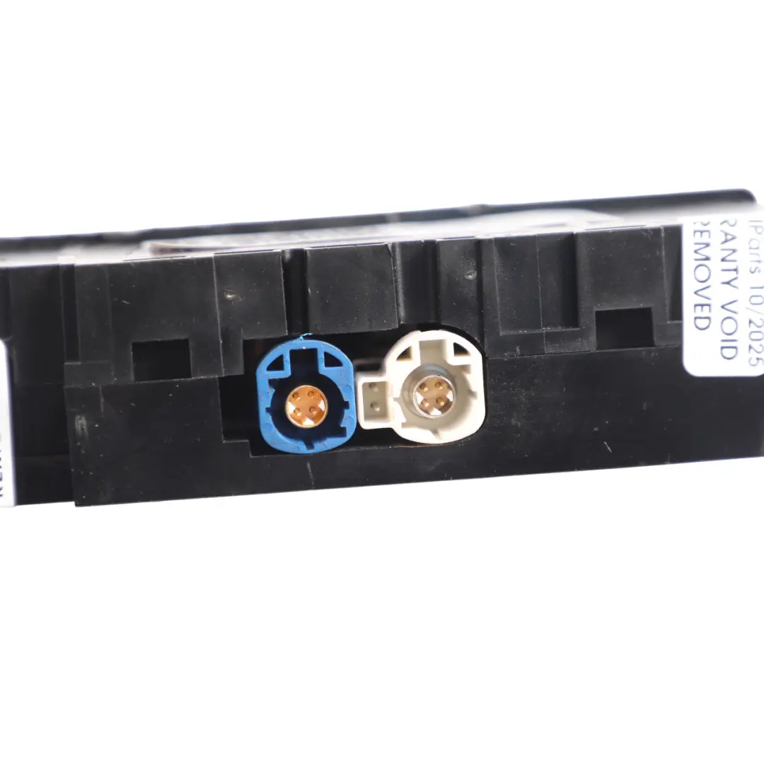 USB SD Card Module Multimedia Reader Port Socket to Mercedes C205 W213 with Part number A2138200400 Mercedes C205 W213 USB SD Card Module Multimedia Reader Port Socket - SKU A2138200400-1 - Part number A2138200400