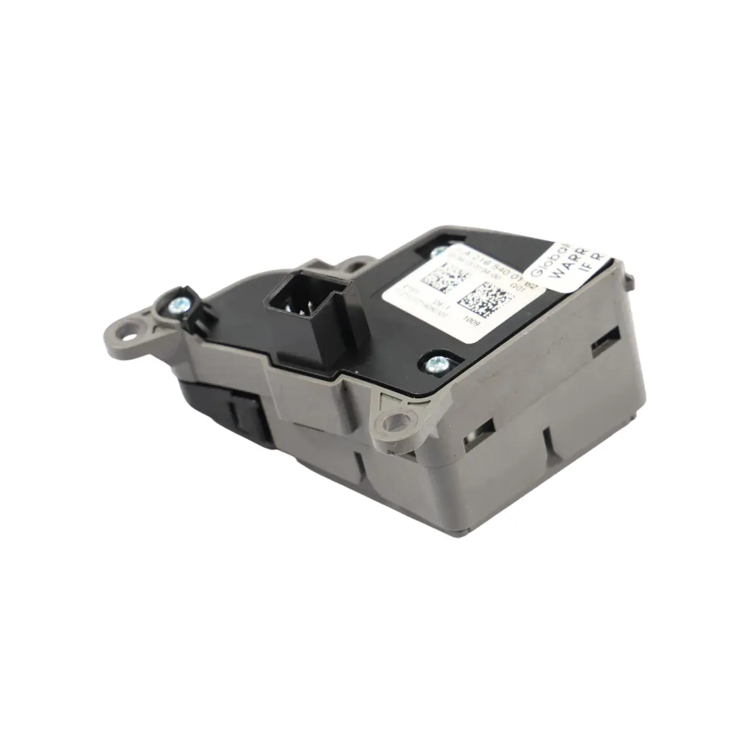 Interruttore Volante Pulsanti Multifunzione per Mercedes W176 W204 W212 con numero di parte A2185400162 Mercedes W176 W204 W212 Interruttore Volante Pulsanti Multifunzione - SKU A2185400162-2 - Numero di parte A2185400162