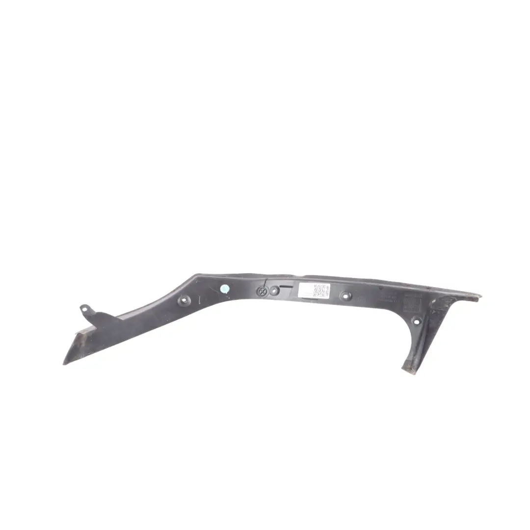 Mercedes C218 Couvercle Coffre Garniture Arrière Droit - SKU A2186930233 - Numéro de pièce A2186930233