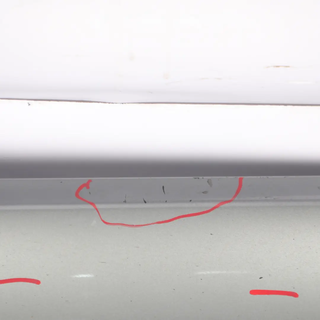 Side Skirt Right O/S Door Sill Cover Palladium Silver Metallic 792 to Mercedes C218 with Part number A2186980354 Mercedes C218 Side Skirt Right O/S Door Sill Cover Palladium Silver Metallic 792 - SKU A2186980354-PAL - Part number A2186980354