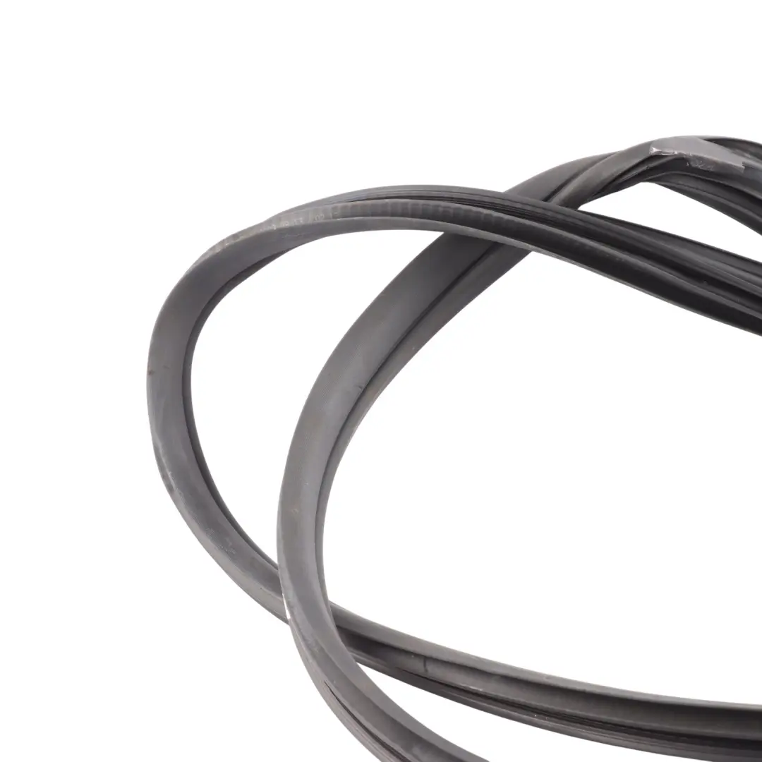 Junta Goma Puerta Trasera Derecha para Mercedes CLS C218 con número de pieza A2187302078 Mercedes CLS C218 Junta Goma Puerta Trasera Derecha - SKU A2187302078 - Número de pieza A2187302078