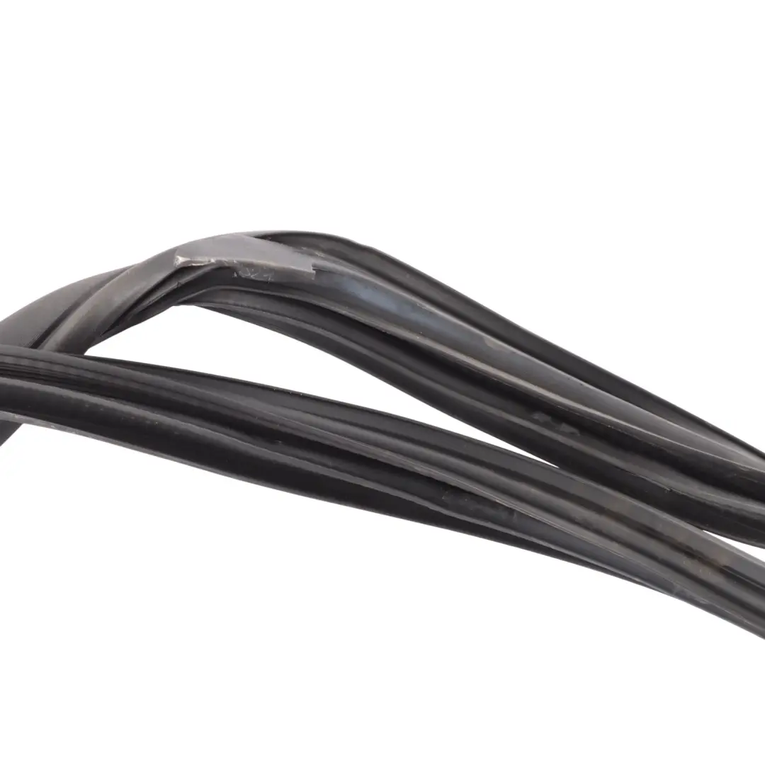 Junta Goma Puerta Trasera Derecha para Mercedes CLS C218 con número de pieza A2187302078 Mercedes CLS C218 Junta Goma Puerta Trasera Derecha - SKU A2187302078 - Número de pieza A2187302078