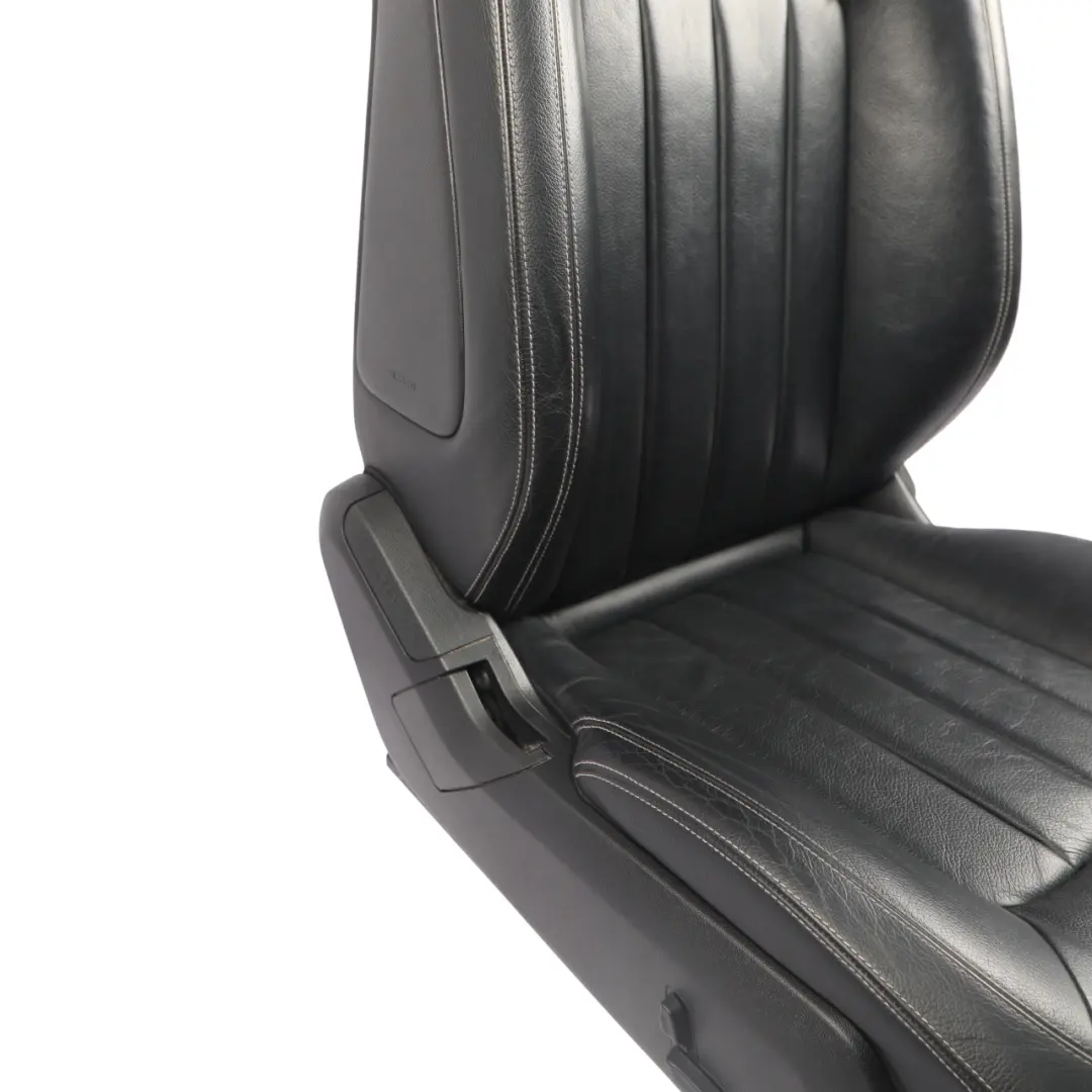 Mercedes CLS X218 Siège Avant Droit Chauffant Cuir Noir Blanc Couture intérieure - SKU A2189100847-1 - Numéro de pièce A2189100847