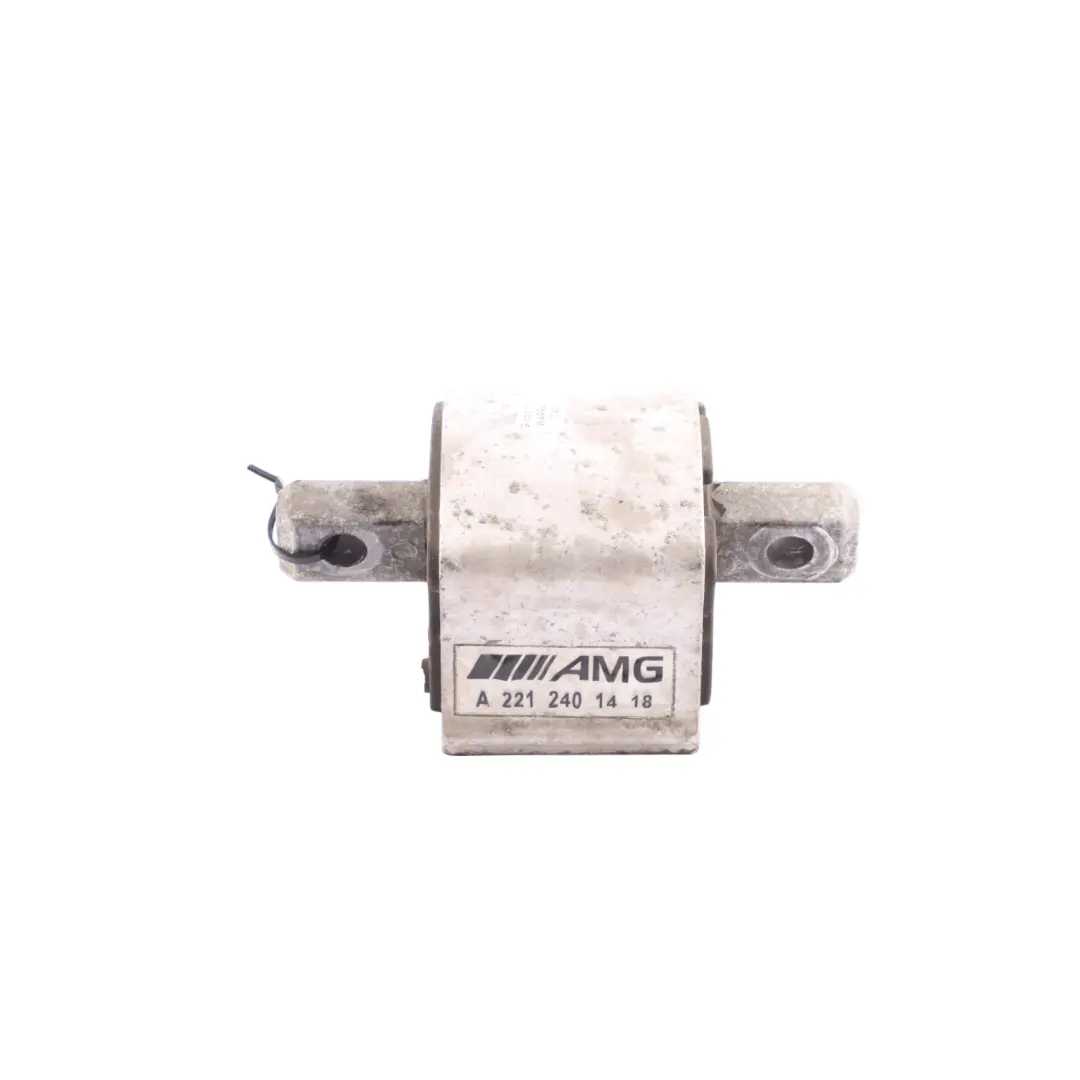 Gearbox Engine Bracket Mount Holder CL63 to Mercedes CL C216 AMG with Part number A2212401418 Mercedes CL C216 AMG Gearbox Engine Bracket Mount Holder CL63 - SKU A2212401418 - Part number A2212401418