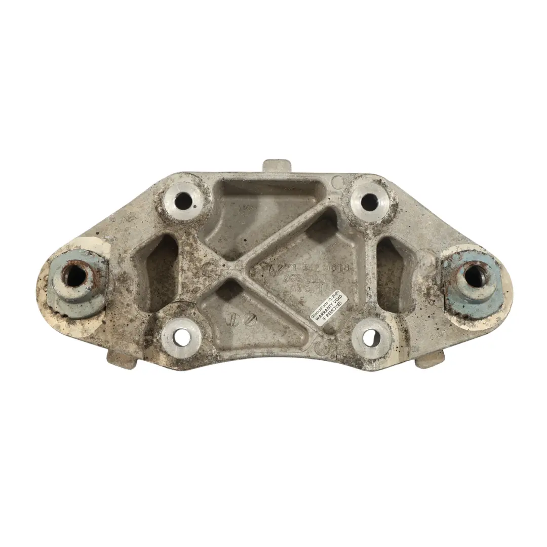 W216 W221 Differential Mount Bracket Carrier to Mercedes with Part number A2213510618 Mercedes W216 W221 Differential Mount Bracket Carrier - SKU A2213510618 - Part number A2213510618